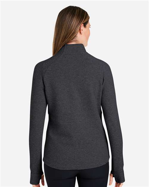 Black Heather -model Image