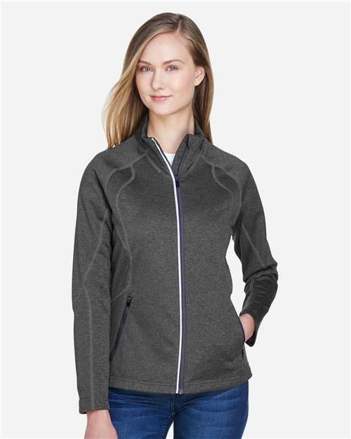 Carbon Heather-model Image