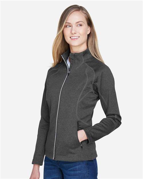 Carbon Heather-model Image