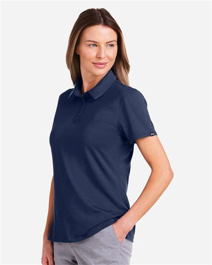 Midnight Navy/ White-model Image