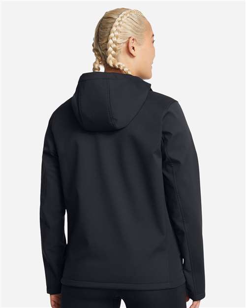 Black/ White-model Image