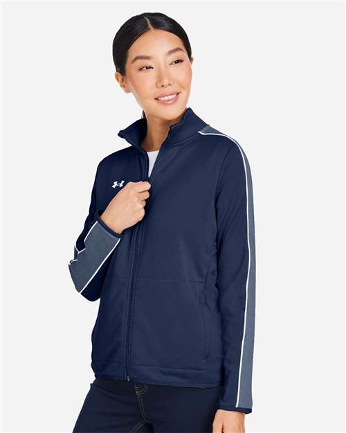Midnight Navy/ White-model Image