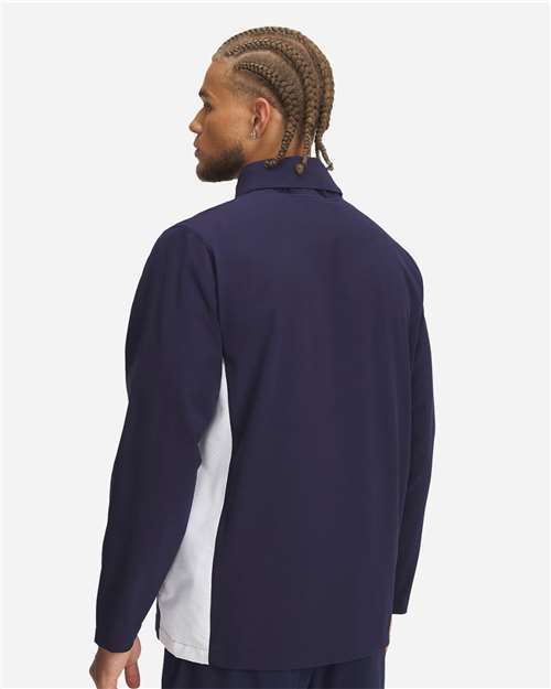 Midnight Navy/ White-model Image