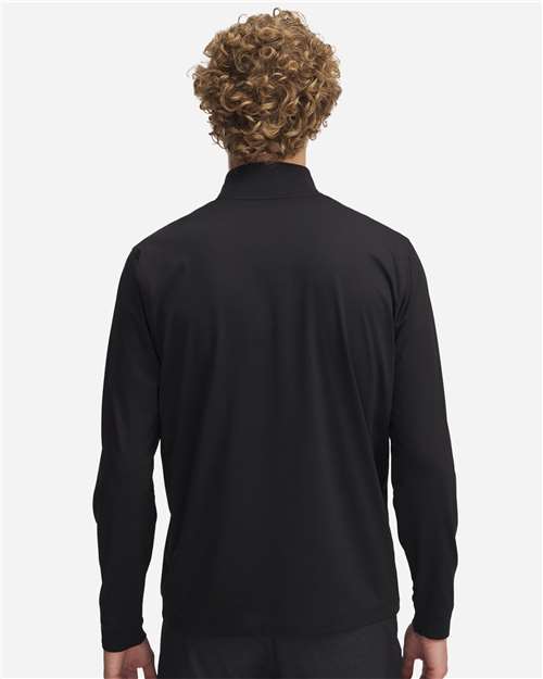Black/ Castlerock-model Image