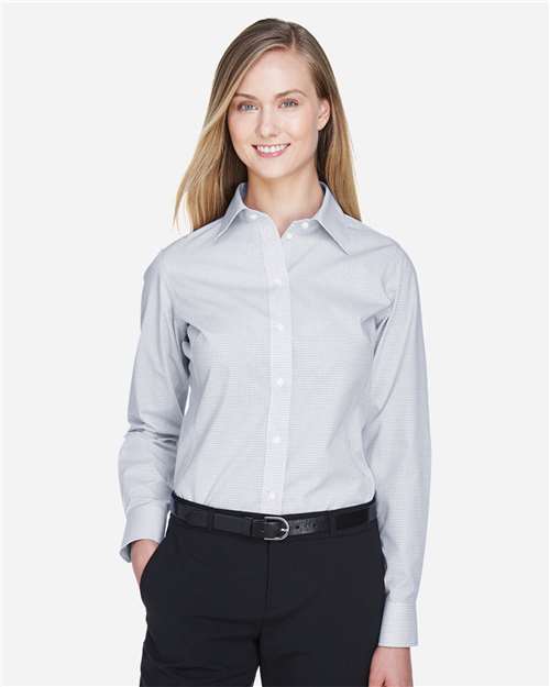 White/ Navy/ Crystal-model Image