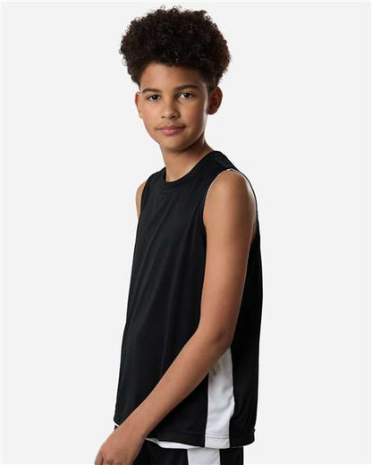 Black/ White-model Image