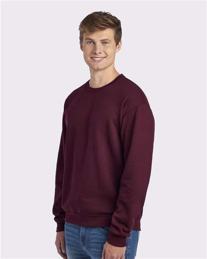 Maroon-model Image