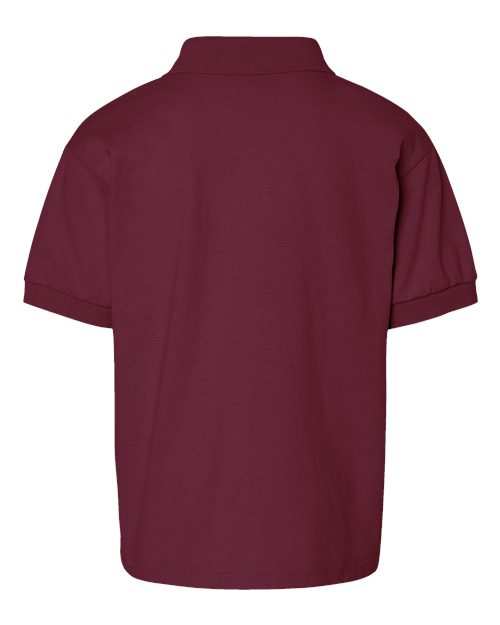 Maroon-model Image