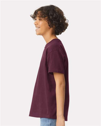 Maroon-model Image
