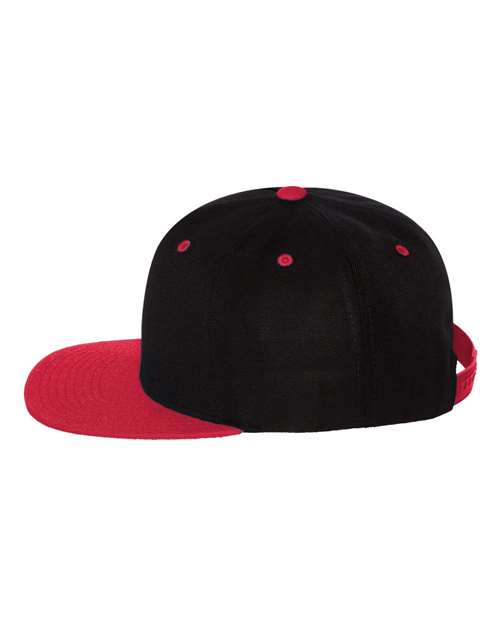 Black/ Red-model Image