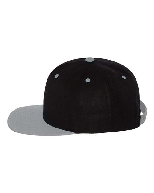 Black/ Silver-model Image