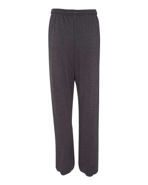 Dark Grey Heather-model Image