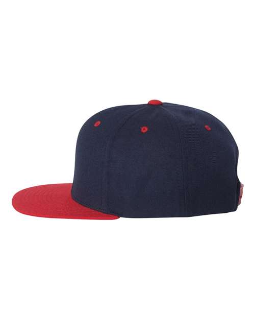 Navy/ Red-model Image