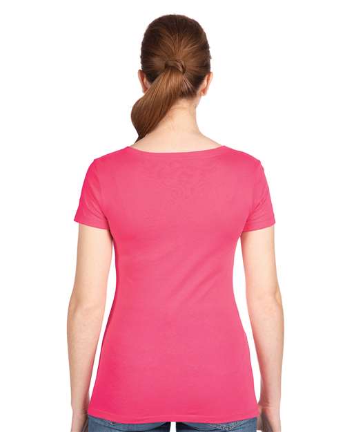 Hot Pink-model Image