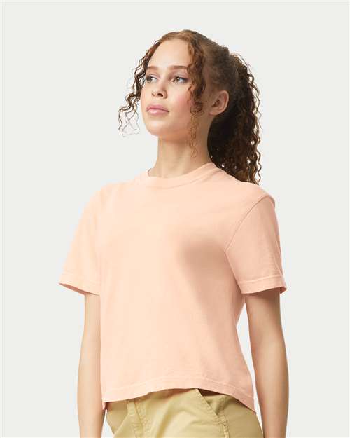 Peachy-model Image