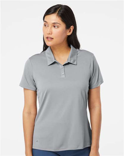 Grey Three-model Image