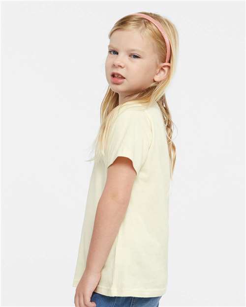 Natural-model Image