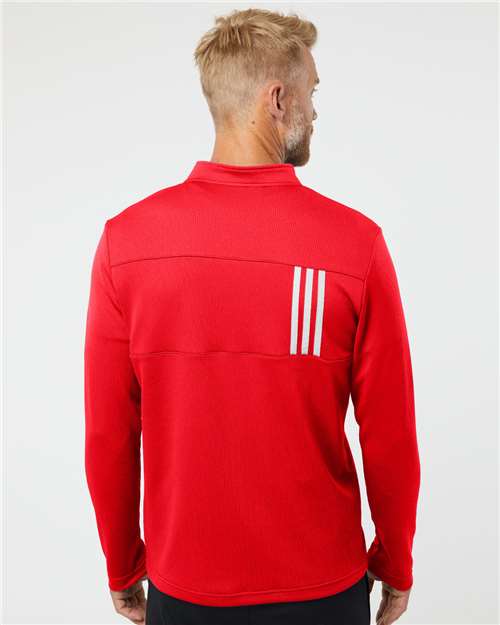 Team Collegiate Red/ Grey Two-model Image