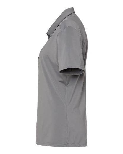 Grey Three-model Image