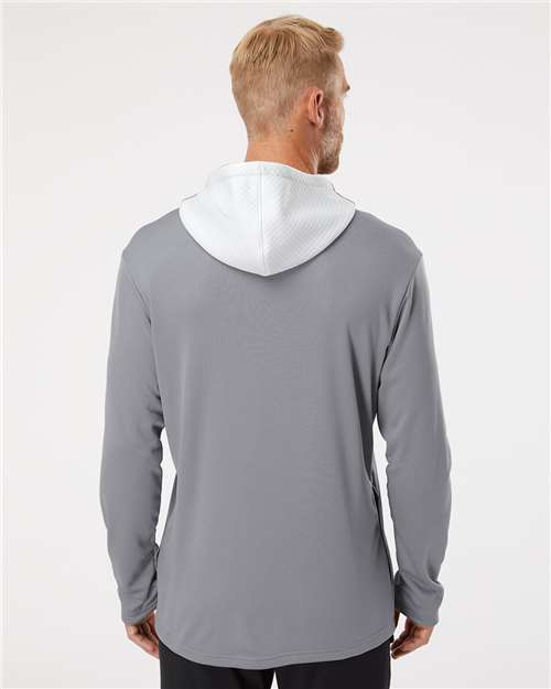 Grey Three-model Image