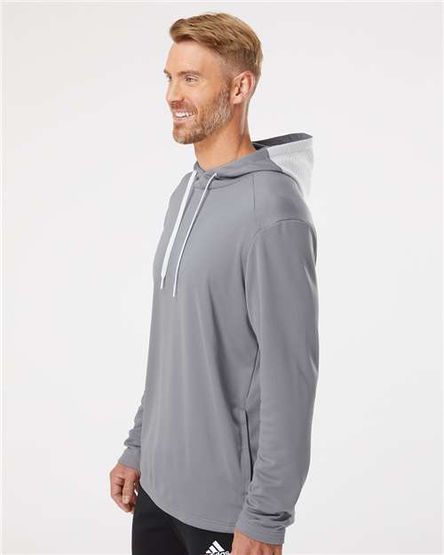 Grey Three-model Image