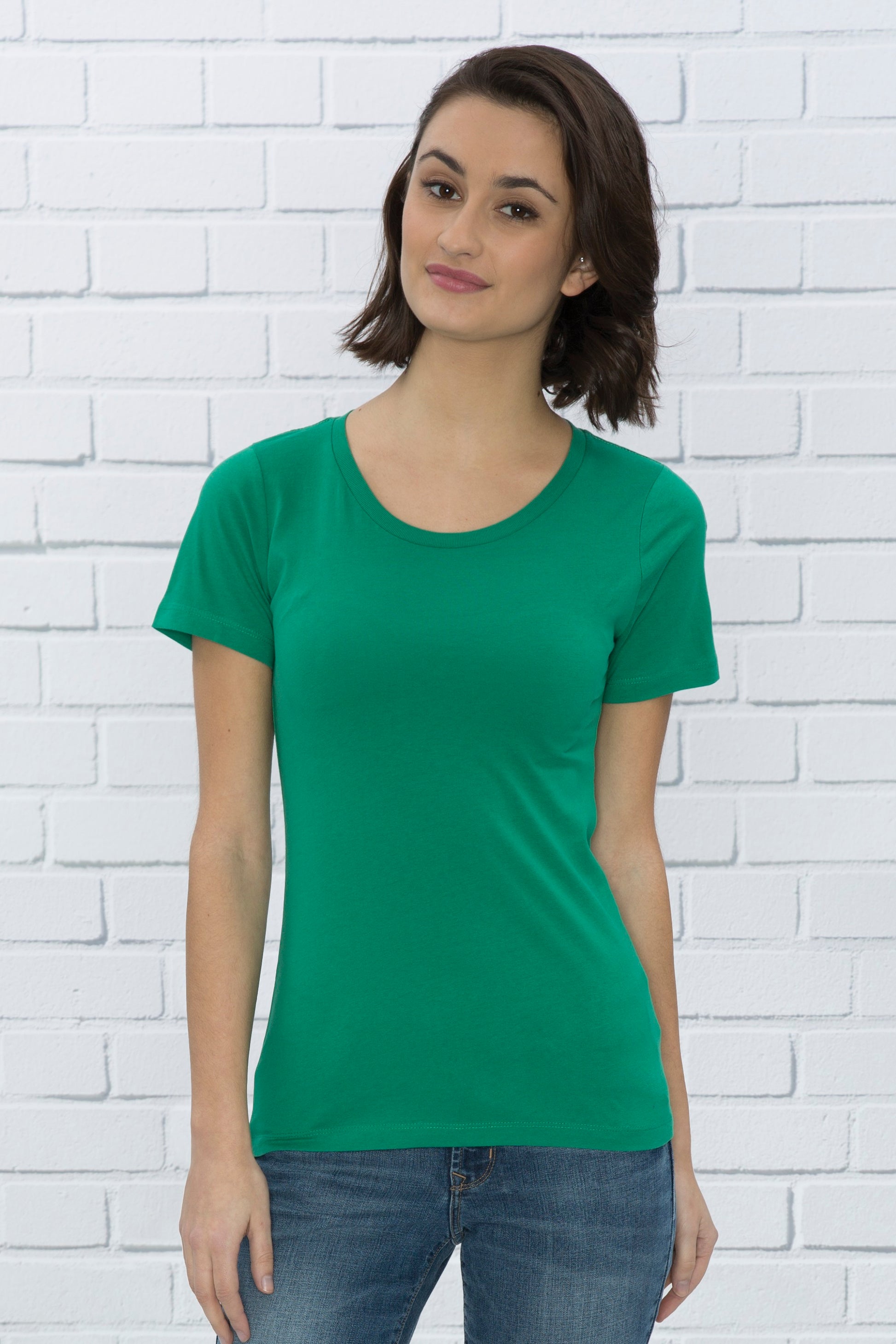 Kelly Green-model Image