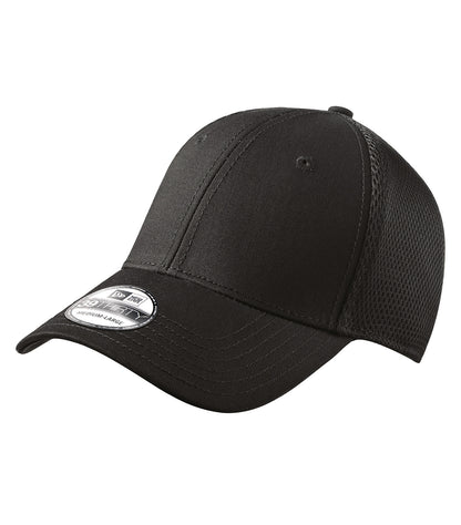 Black/Black-model Image